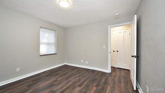 2992 W McMicken Avenue, Cincinnati, OH 45225