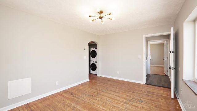 2992 W McMicken Avenue, Cincinnati, OH 45225