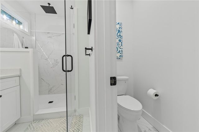 516 Winding Way, Hartwell, GA 30643