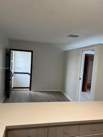 321 SW 71st Avenue 2, Miami, FL 33144