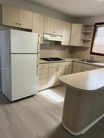 321 SW 71st Avenue 2, Miami, FL 33144