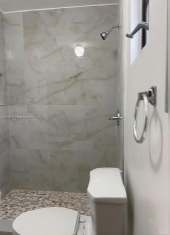 321 SW 71st Avenue 2, Miami, FL 33144
