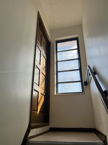 321 SW 71st Avenue 2, Miami, FL 33144