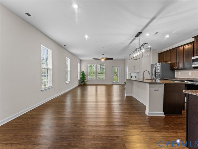 15905 Hallowell Rdg, Moseley, VA 23120