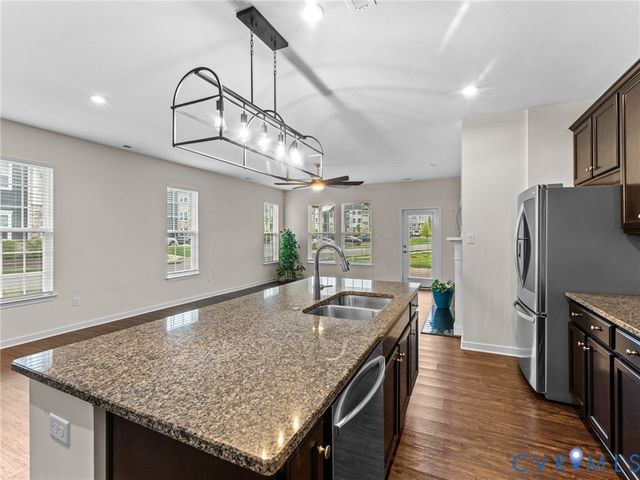 15905 Hallowell Rdg, Moseley, VA 23120