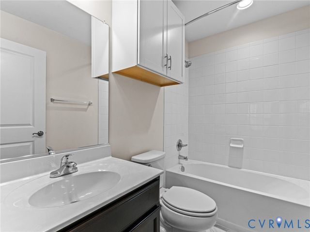 15905 Hallowell Rdg, Moseley, VA 23120