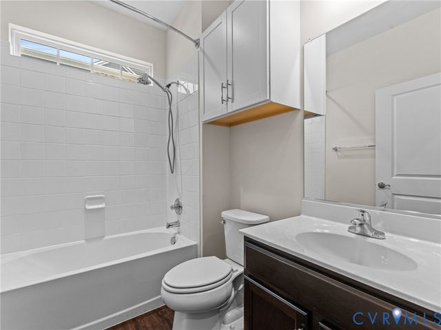 15905 Hallowell Rdg, Moseley, VA 23120