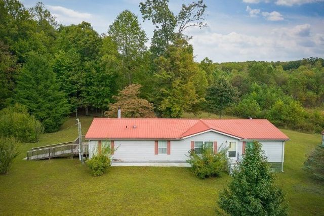 500 Moonlight Trl, Sparta, TN 38583