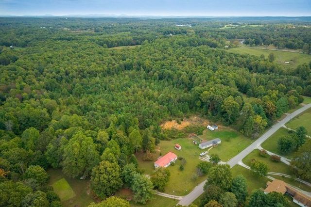 500 Moonlight Trl, Sparta, TN 38583