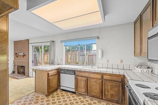 293 Keeler Court, San Jose, CA 95139