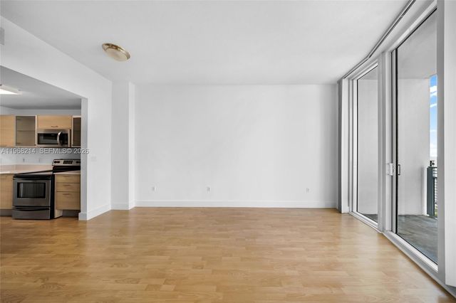 350 NE 24th St 1404, Miami, FL 33137