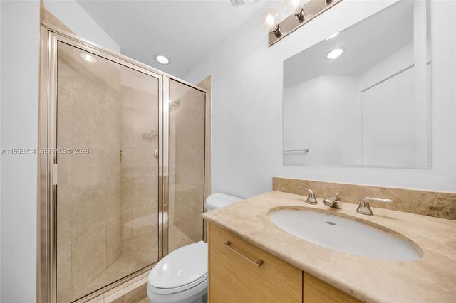 350 NE 24th St 1404, Miami, FL 33137