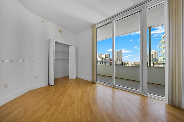 350 NE 24th St 1404, Miami, FL 33137