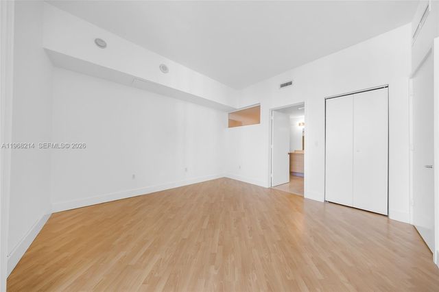 350 NE 24th St 1404, Miami, FL 33137