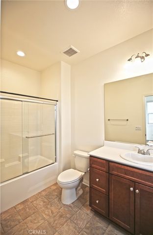 735 Banyan Way, Pomona, CA 91767