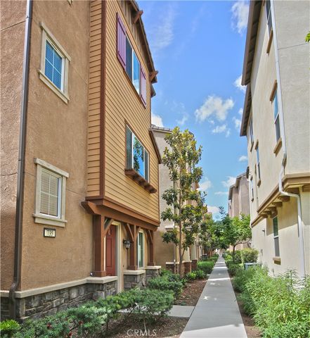 735 Banyan Way, Pomona, CA 91767