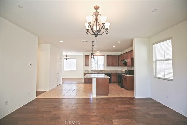 735 Banyan Way, Pomona, CA 91767
