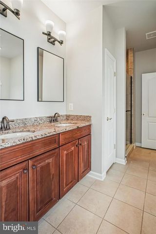 20763 CRESCENT POINTE PL, Ashburn, VA 20147