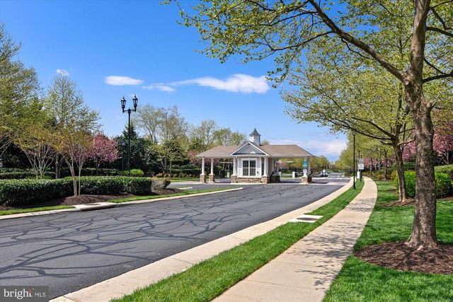 20763 CRESCENT POINTE PL, Ashburn, VA 20147