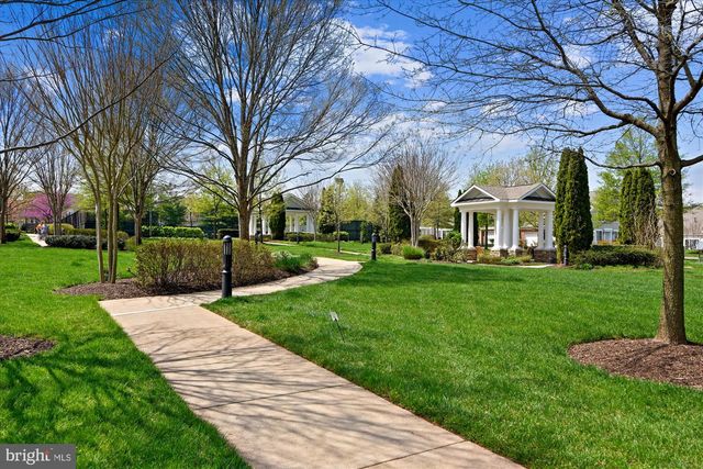 20763 CRESCENT POINTE PL, Ashburn, VA 20147