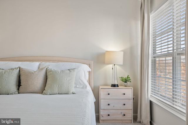 11909 MOLLY PITCHER CIR, Manassas, VA 20109