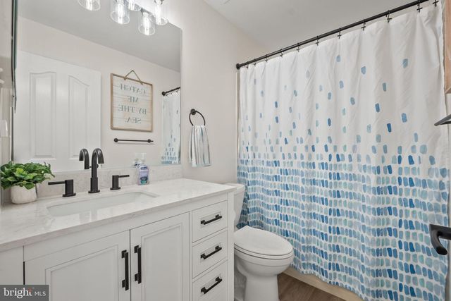 11909 MOLLY PITCHER CIR, Manassas, VA 20109