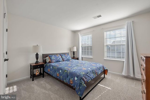 11909 MOLLY PITCHER CIR, Manassas, VA 20109