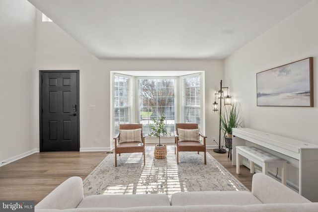 11909 MOLLY PITCHER CIR, Manassas, VA 20109