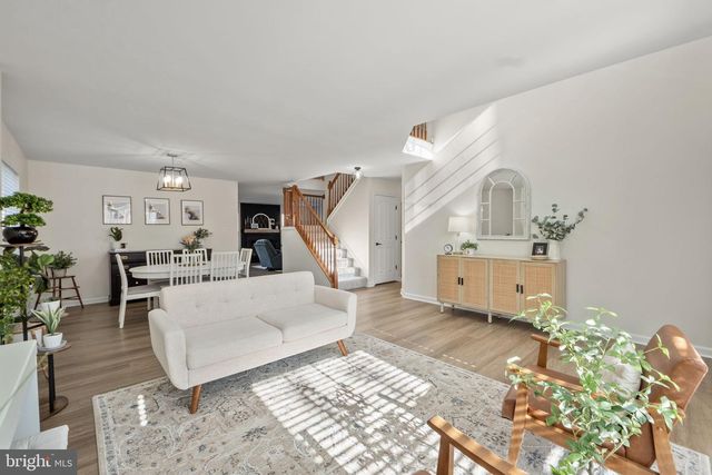 11909 MOLLY PITCHER CIR, Manassas, VA 20109