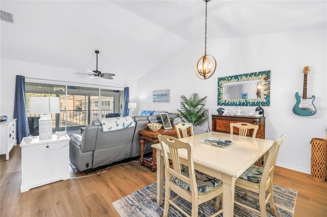 11351 SHIPWATCH LANE 1843, Largo, FL 33774