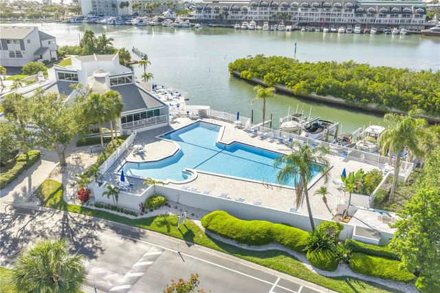 11351 SHIPWATCH LANE 1843, Largo, FL 33774