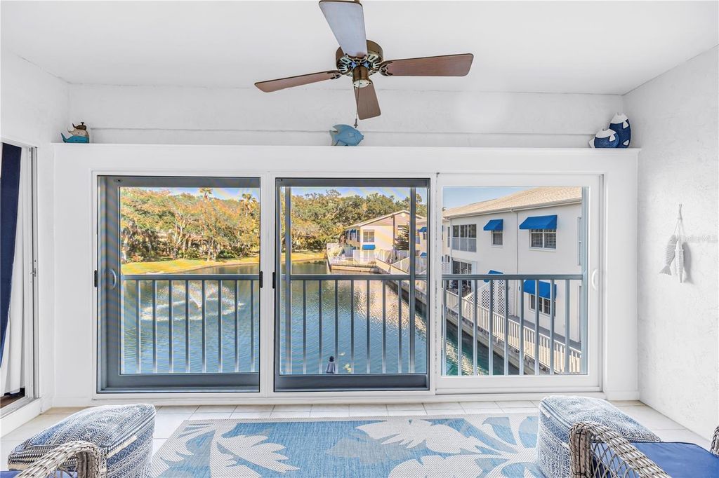 Image 14 of property listing at 11351 SHIPWATCH LANE 1843, Largo, FL 33774