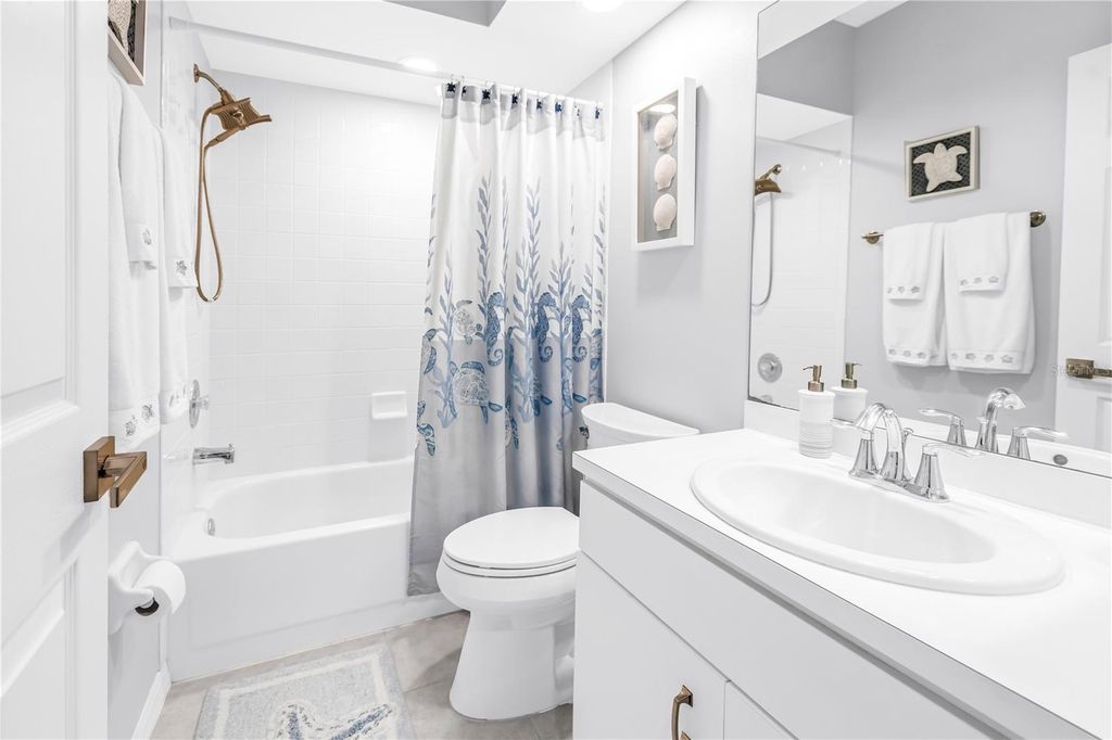 Image 29 of property listing at 11351 SHIPWATCH LANE 1843, Largo, FL 33774