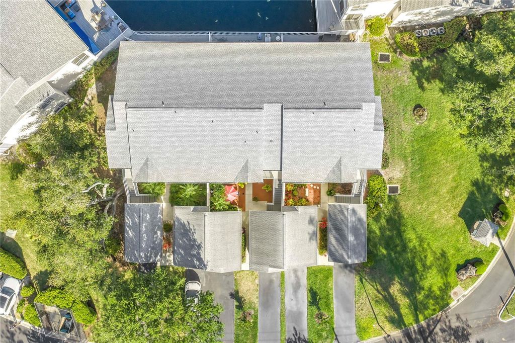 Image 47 of property listing at 11351 SHIPWATCH LANE 1843, Largo, FL 33774