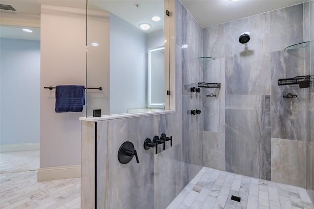 130 RIVIERA DUNES WAY 802, Palmetto, FL 34221