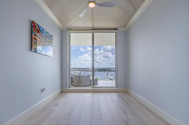 130 RIVIERA DUNES WAY 802, Palmetto, FL 34221