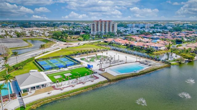 130 RIVIERA DUNES WAY 802, Palmetto, FL 34221