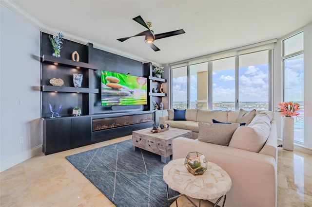 130 RIVIERA DUNES WAY 802, Palmetto, FL 34221