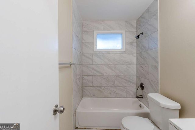 2202 Troutdale Drive, Decatur, GA 30032