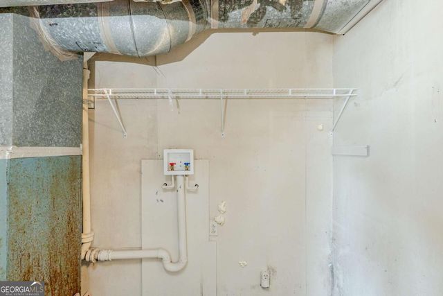 2202 Troutdale Drive, Decatur, GA 30032