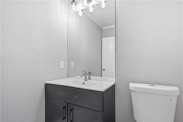 2857 Cherokee Cove, Stone Mountain, GA 30087