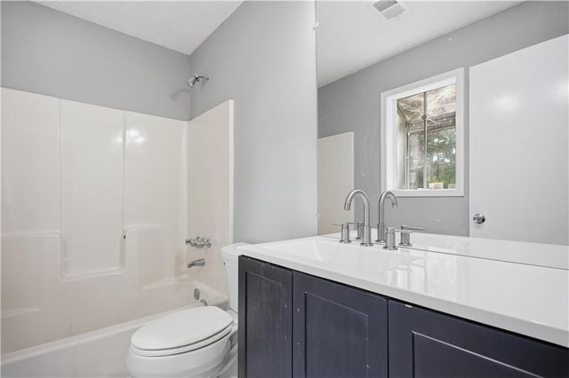 2857 Cherokee Cove, Stone Mountain, GA 30087