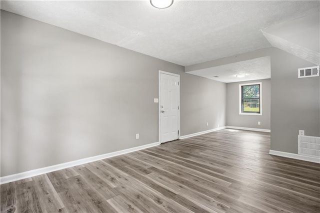 2857 Cherokee Cove, Stone Mountain, GA 30087