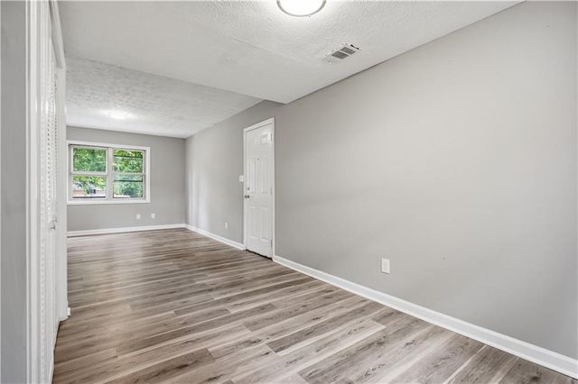 2857 Cherokee Cove, Stone Mountain, GA 30087