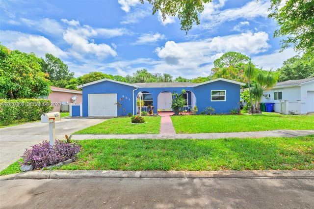 851 SW 49th Terrace 1, Margate, FL 33068