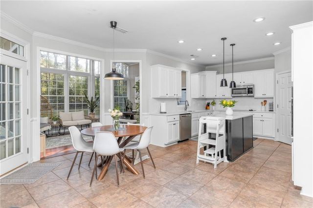 343 Revolution Drive, Peachtree City, GA 30269