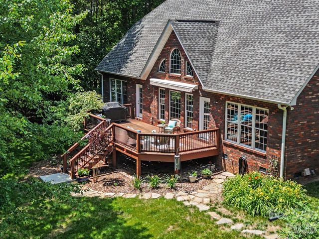 1233 Silver Arrow Court, Fort Mill, SC 29715