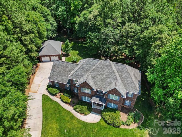 1233 Silver Arrow Court, Fort Mill, SC 29715