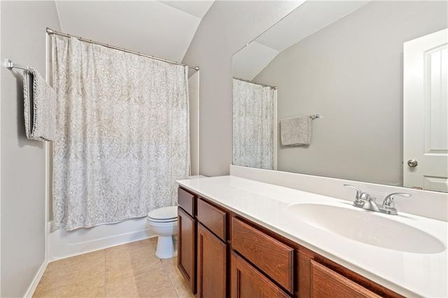 108 Quarry LN, Liberty Hill, TX 78642