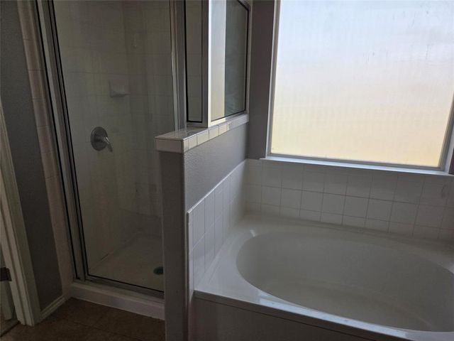 108 Quarry LN, Liberty Hill, TX 78642